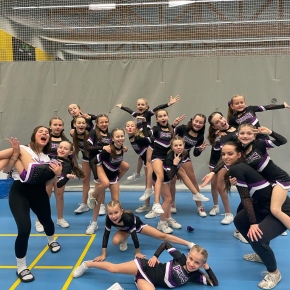 NEJ CHEERLEADING